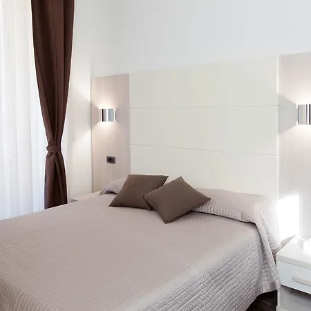 Campo De Fiori Suites